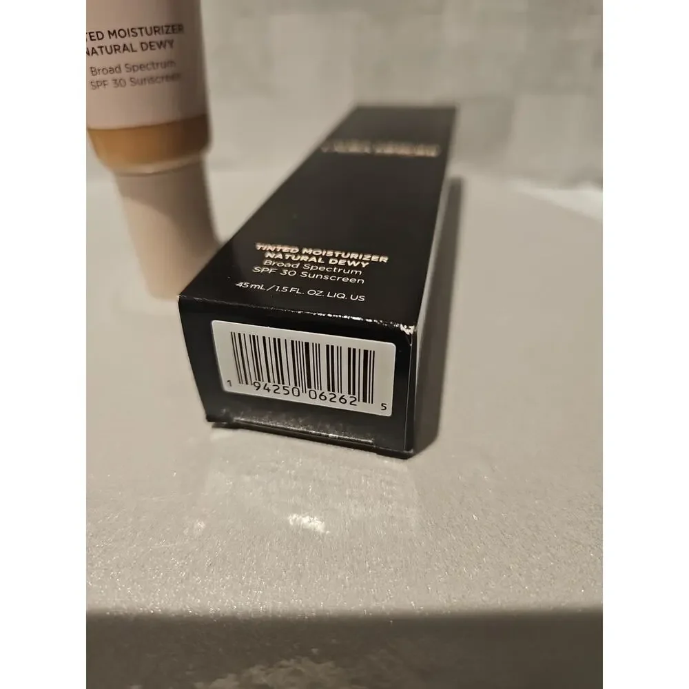 Laura Mercier Tinted Moisturizer Natural Dewy - 2W CITRINE -SPF 30 45ml